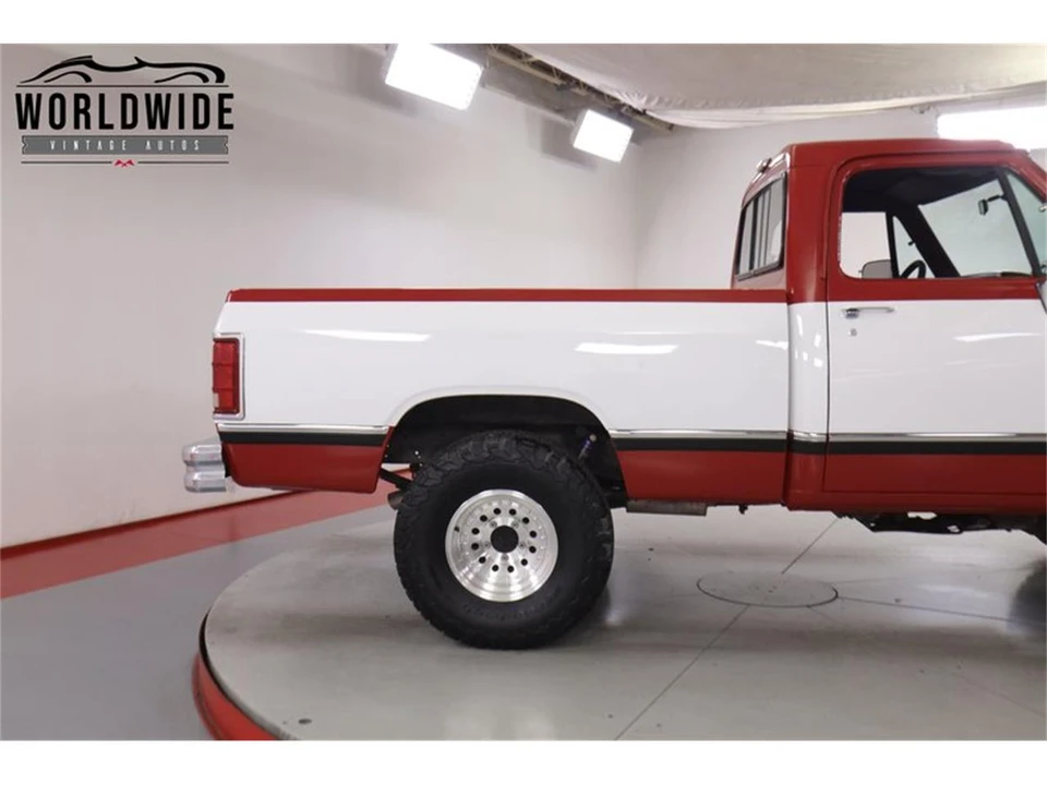1990 Dodge Ram 1st Gen - Image 9 of 31