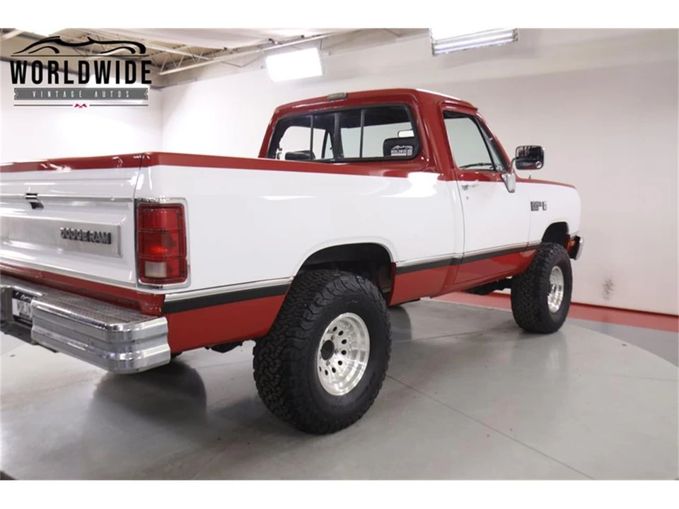 1990 Dodge Ram 1st Gen - Image 21 of 31
