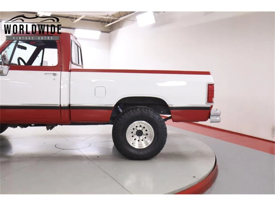 1990 Dodge Ram 1st Gen - Image 10 of 31
