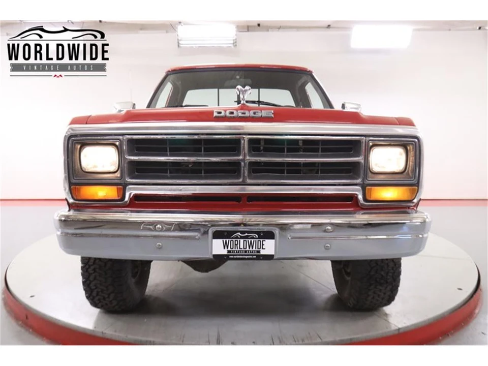 1990 Dodge Ram 1st Gen - Image 16 of 31