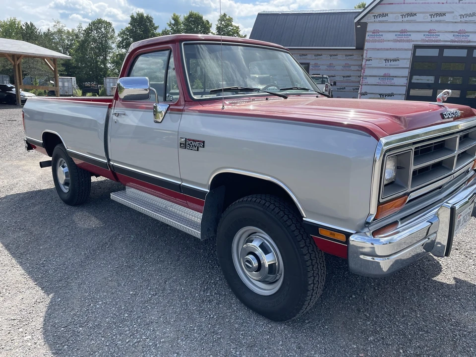 1990 Dodge Ram 1st Gen - Image 12 of 31