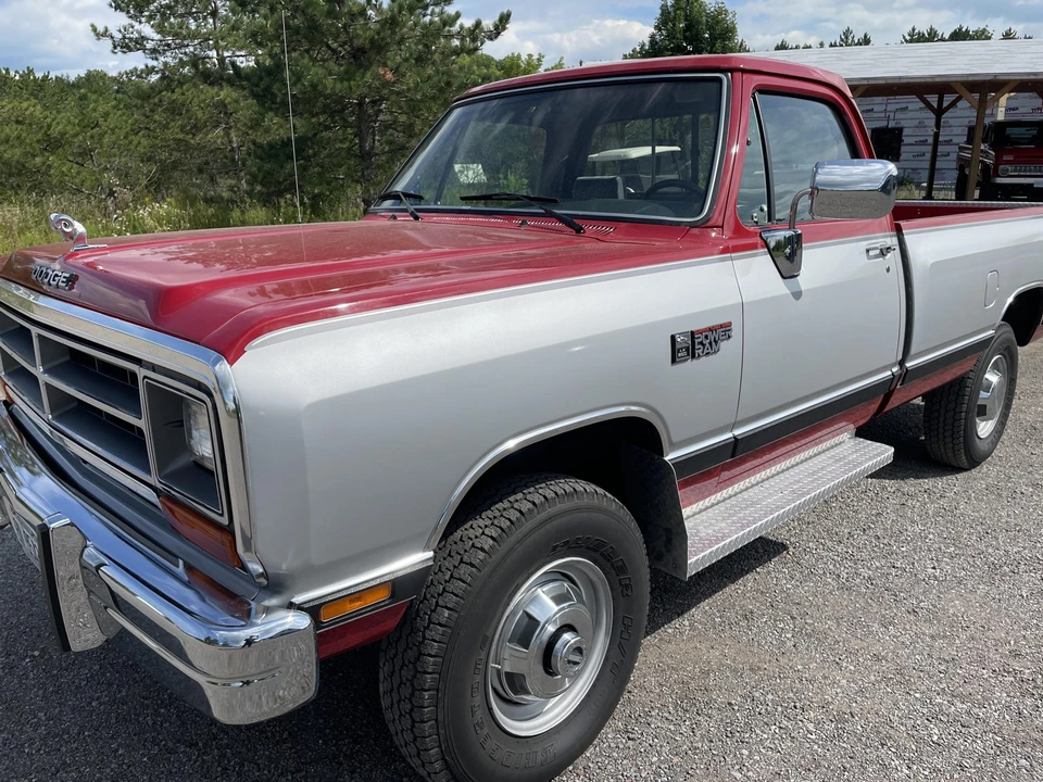 1990 Dodge Ram 1st Gen - Image 19 of 31