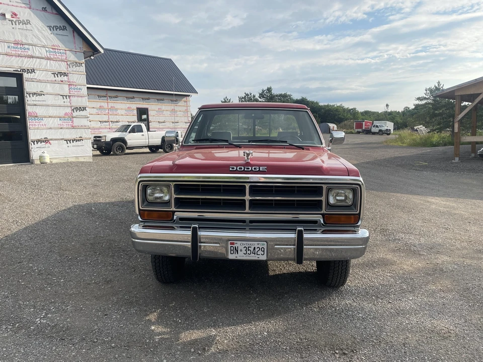1990 Dodge Ram 1st Gen - Image 13 of 31