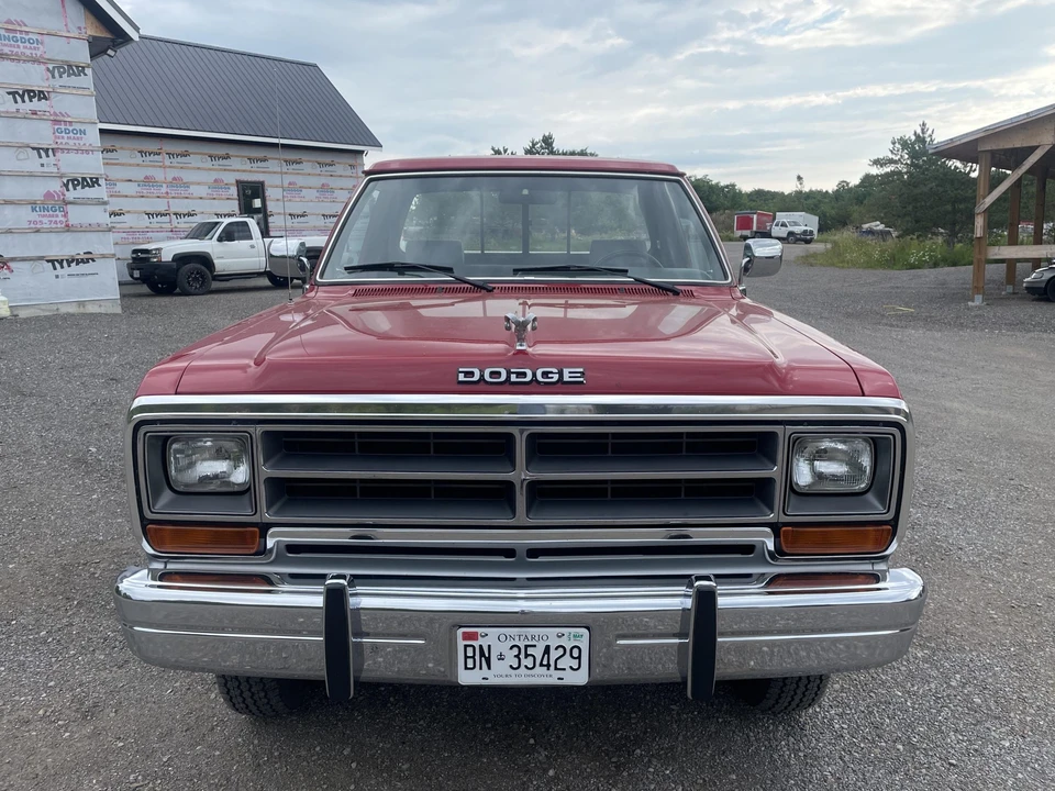 1990 Dodge Ram 1st Gen - Image 14 of 31
