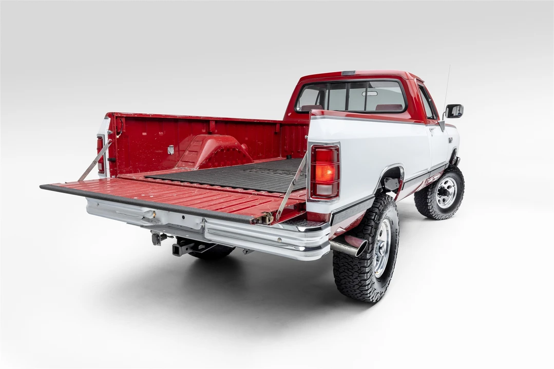 1990 Dodge Ram 1st Gen - Image 14 of 31