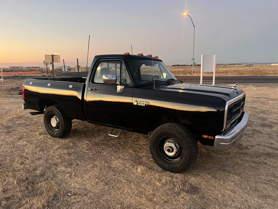 1990 Dodge Ram 1st Gen - Image 16 of 31