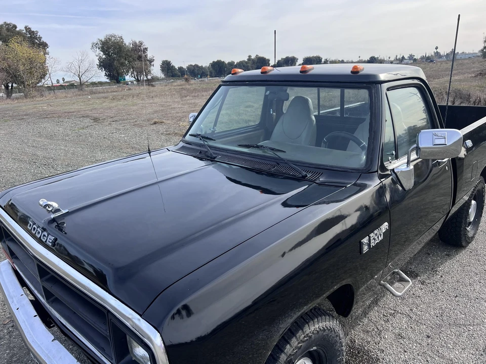 1990 Dodge Ram 1st Gen - Image 21 of 31