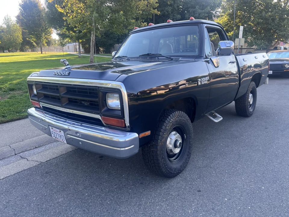 1990 Dodge Ram 1st Gen - Image 2 of 31