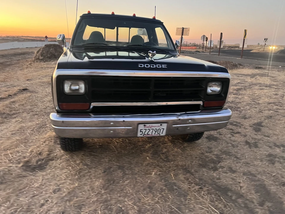 1990 Dodge Ram 1st Gen - Image 18 of 31