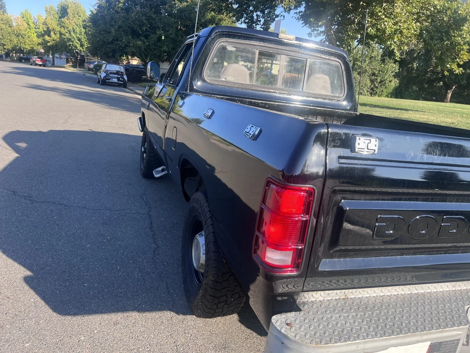 1990 Dodge Ram 1st Gen - Image 5 of 31