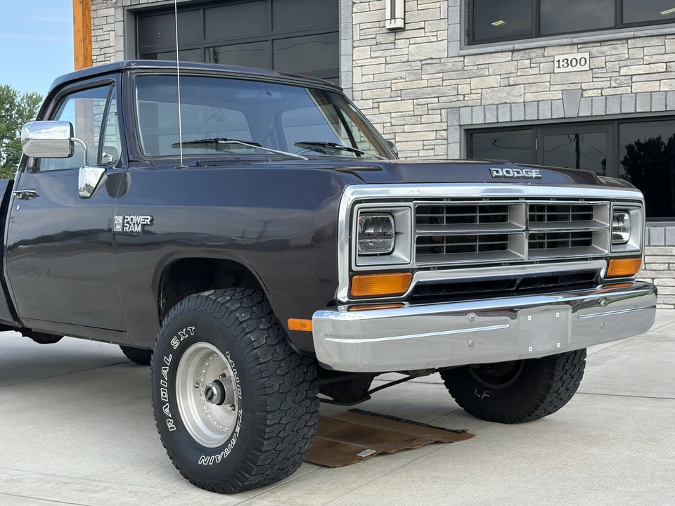 1990 Dodge Ram 1st Gen - Image 20 of 31