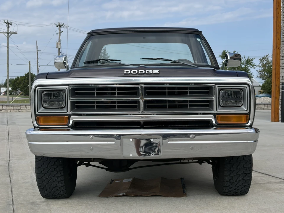 1990 Dodge Ram 1st Gen - Image 6 of 31