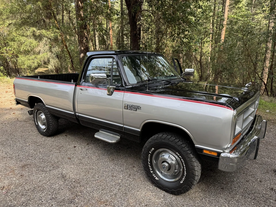 1990 Dodge Ram 1st Gen - Image 19 of 31