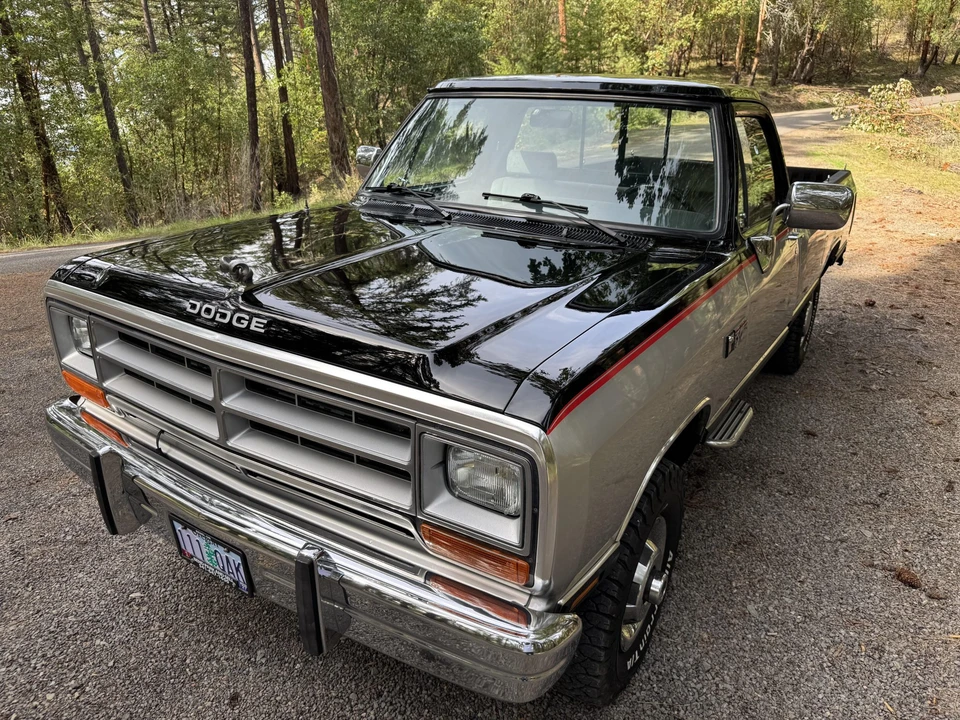 1990 Dodge Ram 1st Gen - Image 3 of 31