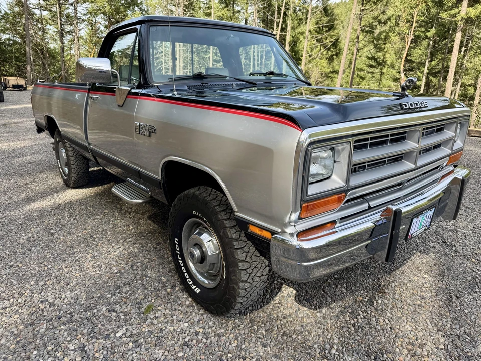 1990 Dodge Ram 1st Gen - Image 22 of 31