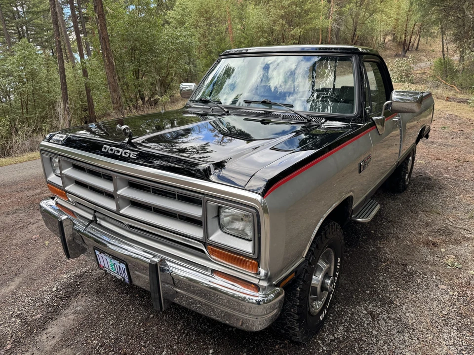 1990 Dodge Ram 1st Gen - Image 4 of 31