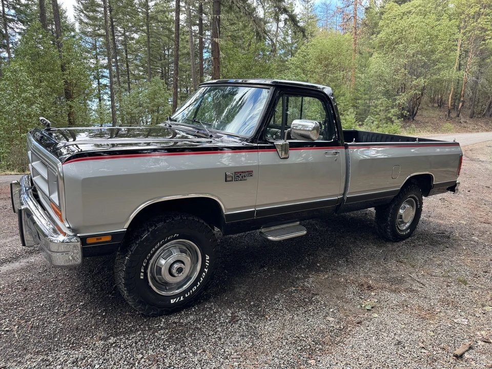 1990 Dodge Ram 1st Gen - Image 11 of 31
