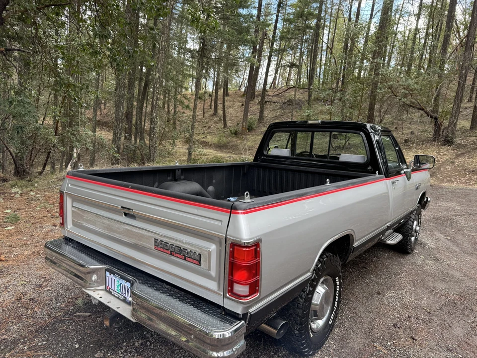 1990 Dodge Ram 1st Gen - Image 29 of 31