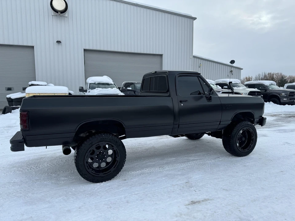 1990 Dodge Ram 1st Gen - Image 22 of 31