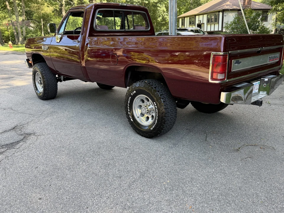 1990 Dodge Ram 1st Gen - Image 22 of 31