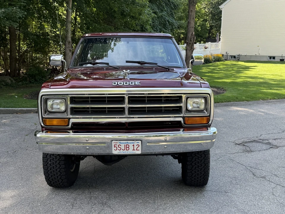 1990 Dodge Ram 1st Gen - Image 17 of 31