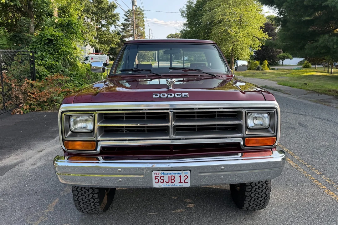 1990 Dodge Ram 1st Gen - Image 18 of 31