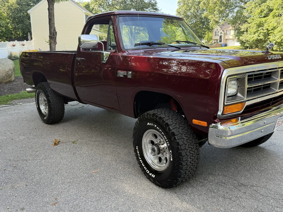 1990 Dodge Ram 1st Gen - Image 24 of 31