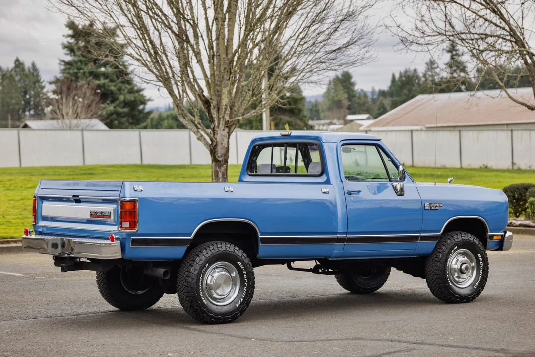 1990 Dodge Ram 1st Gen - Image 13 of 31