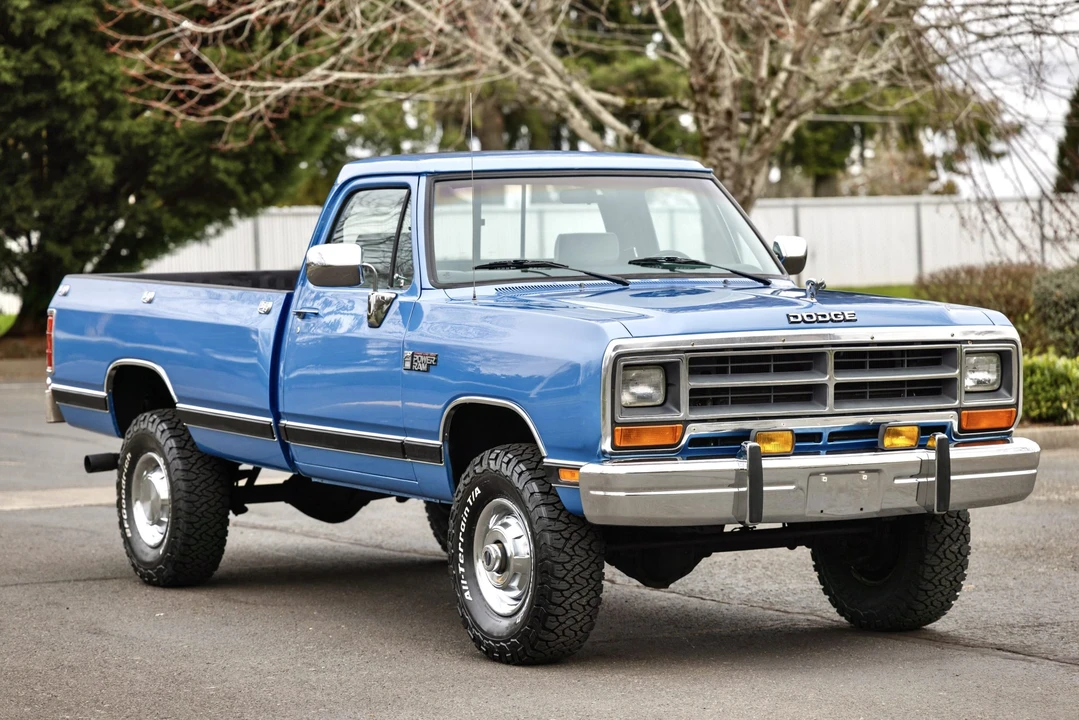 1990 Dodge Ram 1st Gen - Image 17 of 31