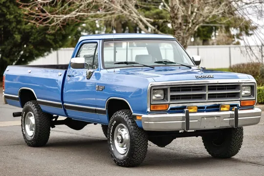 1990 Dodge Power Ram W250 LE Cummins 4x4 5-Speed