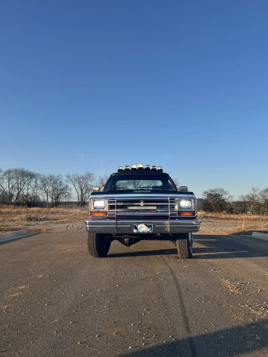 1990 Dodge Ram 1st Gen - Image 9 of 31