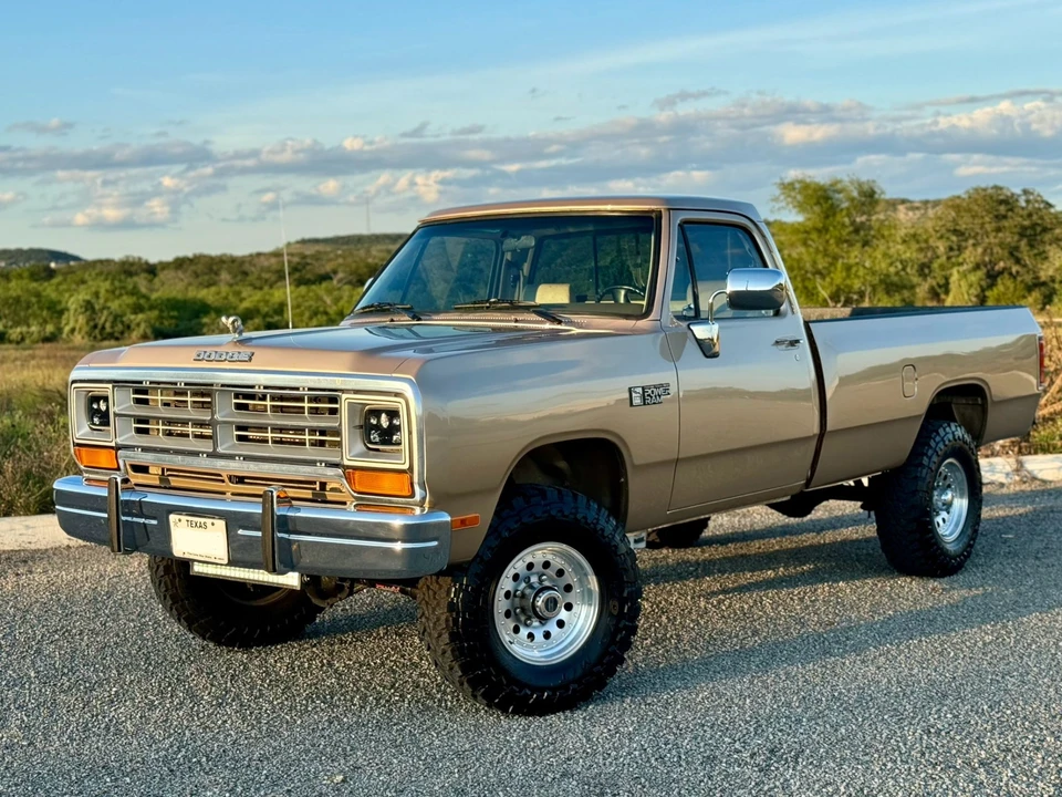 1990 Dodge Ram 1st Gen - Image 4 of 31