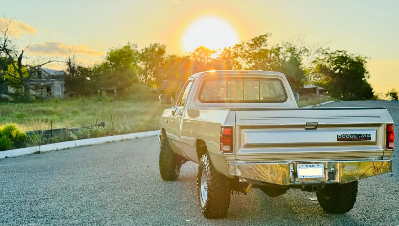 1990 Dodge Ram 1st Gen - Image 12 of 31