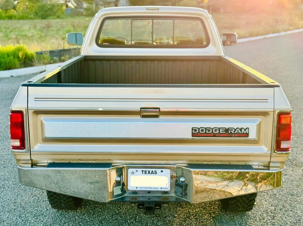 1990 Dodge Ram 1st Gen - Image 15 of 31