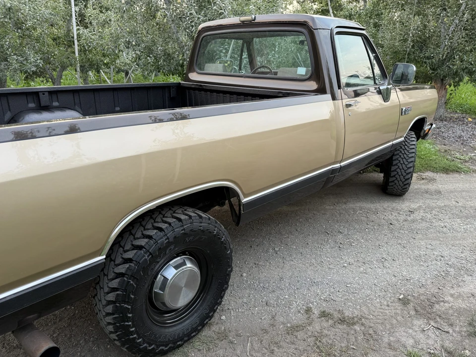 1990 Dodge Ram 1st Gen - Image 20 of 31
