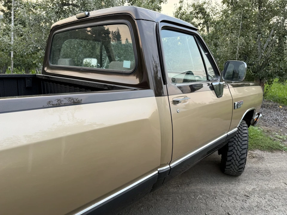1990 Dodge Ram 1st Gen - Image 21 of 31