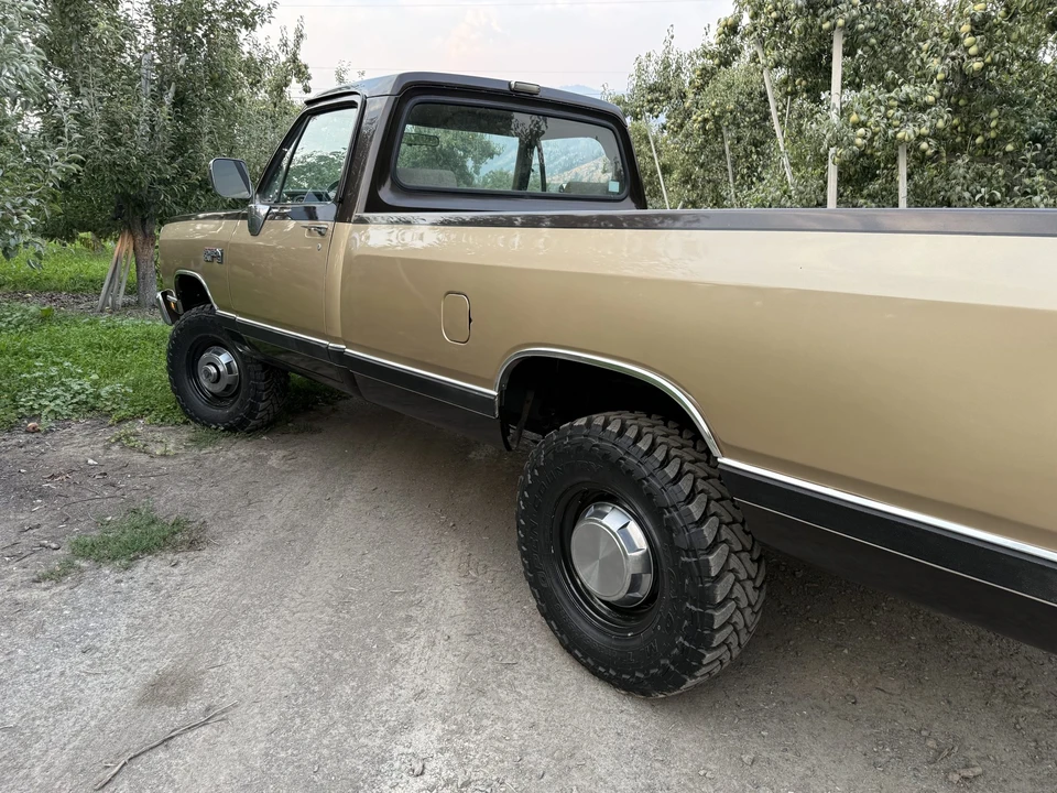 1990 Dodge Ram 1st Gen - Image 16 of 31