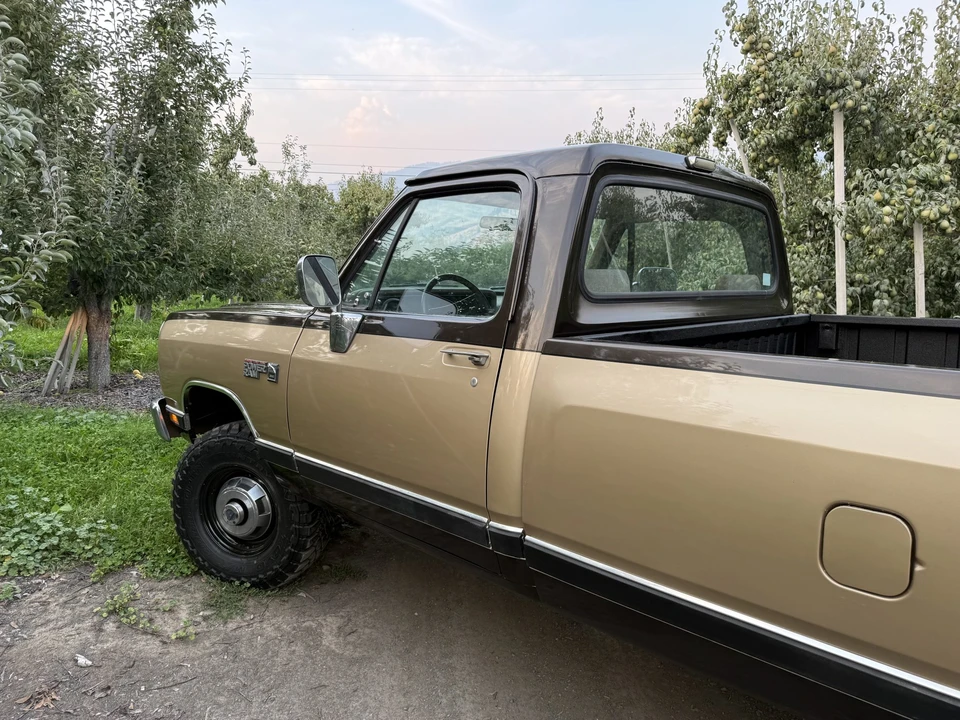 1990 Dodge Ram 1st Gen - Image 15 of 31
