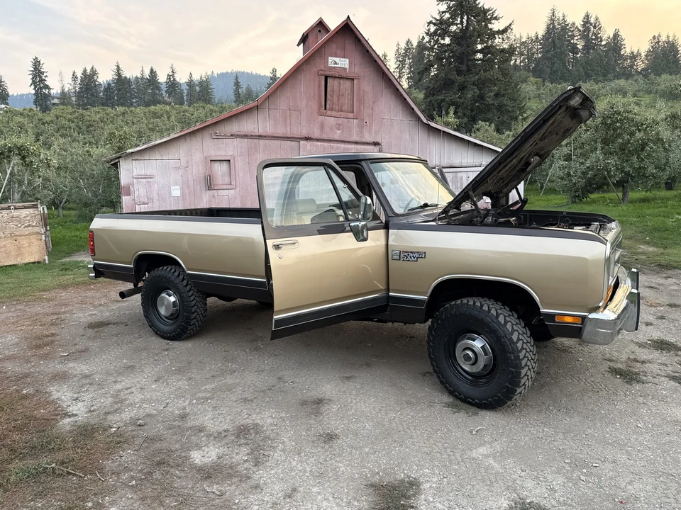 1990 Dodge Ram 1st Gen - Image 10 of 31