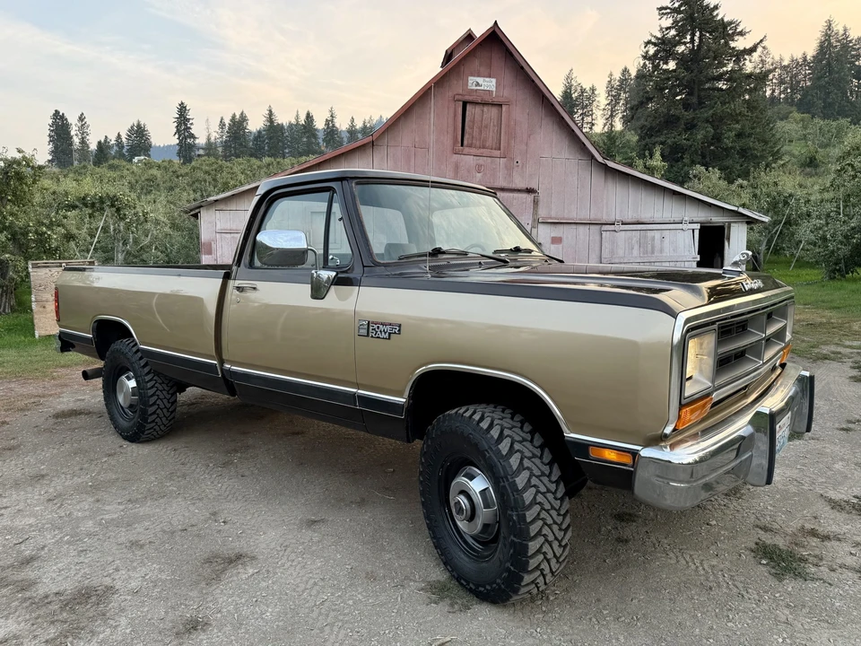 1990 Dodge Ram 1st Gen - Image 9 of 31
