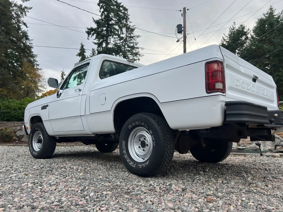 1990 Dodge Ram 1st Gen - Image 13 of 21