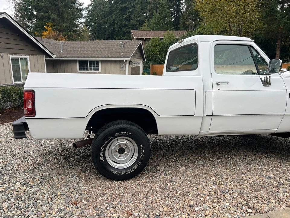 1990 Dodge Ram 1st Gen - Image 17 of 21