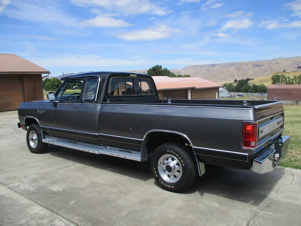 1990 Dodge Ram 1st Gen - Image 5 of 31