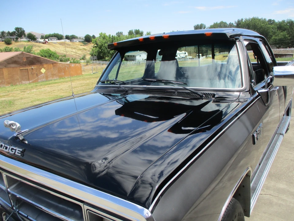 1990 Dodge Ram 1st Gen - Image 21 of 31