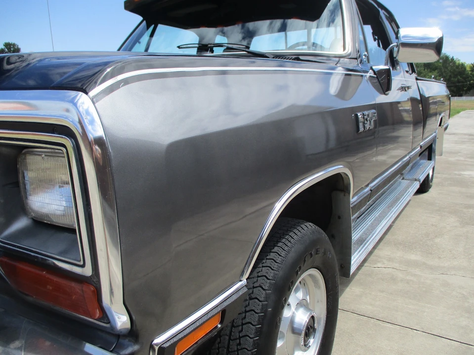 1990 Dodge Ram 1st Gen - Image 2 of 31