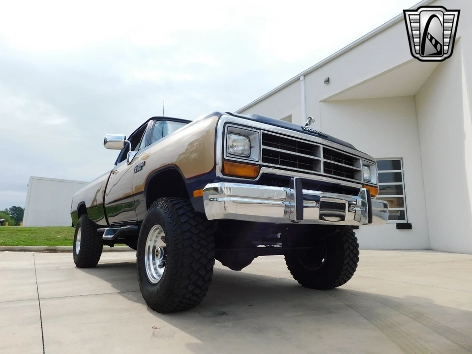 1990 Dodge Ram 1st Gen - Image 16 of 21