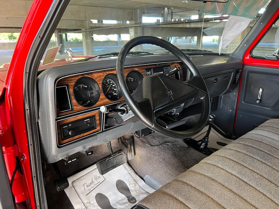 1990 Dodge Ram 1st Gen - Image 9 of 21