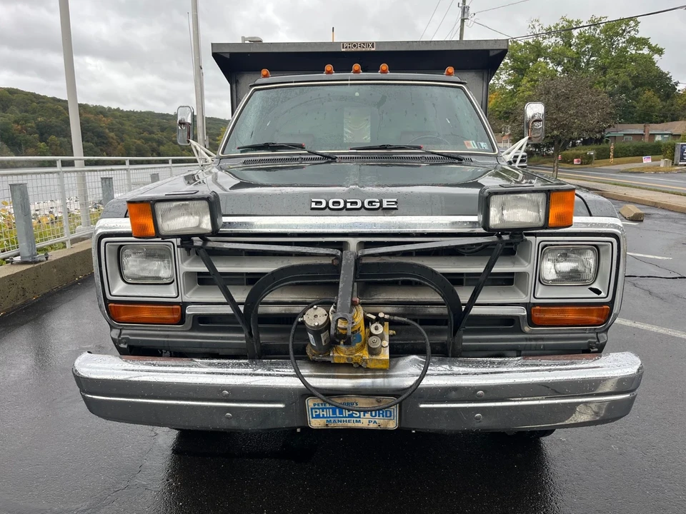1990 Dodge Ram 1st Gen - Image 2 of 21