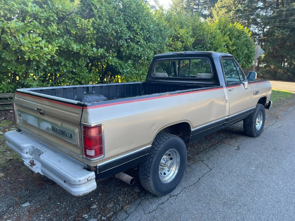 1990 Dodge Ram 1st Gen - Image 8 of 21
