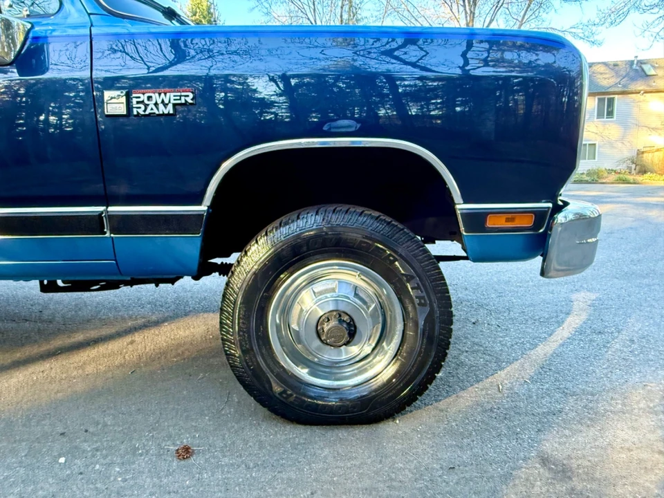 1990 Dodge Ram 1st Gen - Image 17 of 21